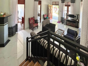 chathu's villa hikkaduwa, fiber, 2BR, 2queen bed